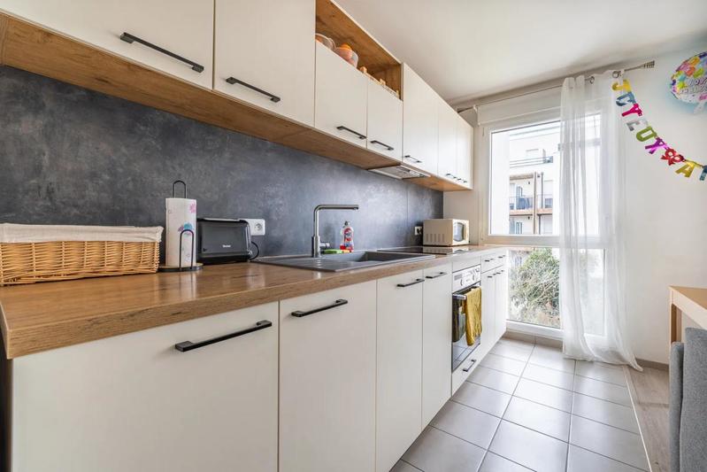 Appartement - 75 m² - 4 pièces