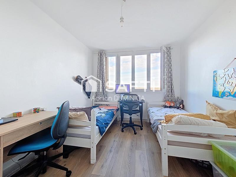 Appartement - 67 m² - 4 pièces