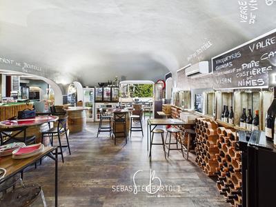 Local commercial - 166 m²