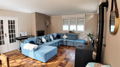 Maison - 245 m² - 7 pièces