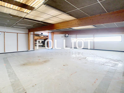 Local commercial - 419 m²