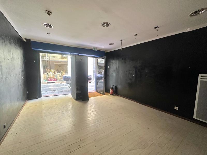 Local commercial - 38 m² - 2 pièces
