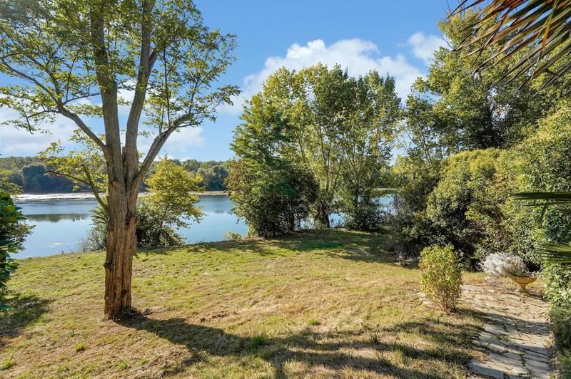 Maison - 185 m² - 5 pièces