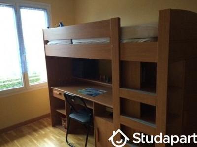 Chambre - 13 m² - 1 pièce