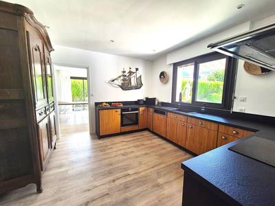 Maison - 190 m² - 7 pièces