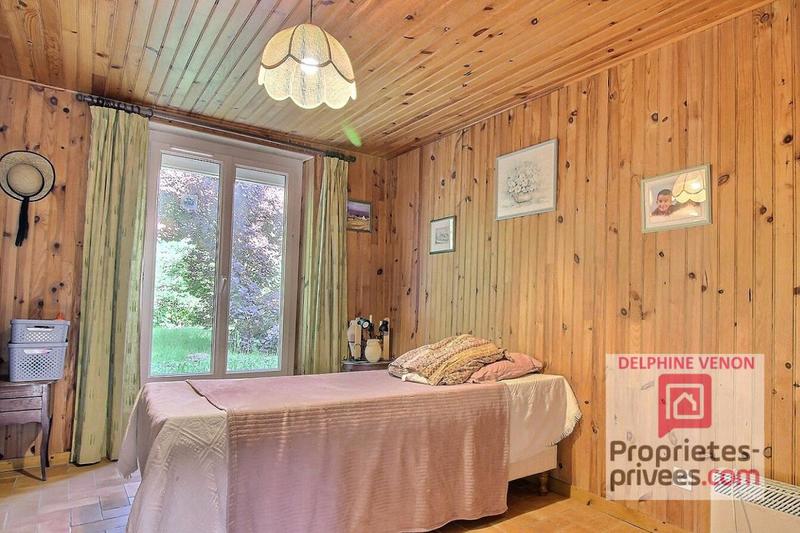 Maison - 252 m² - 6 pièces