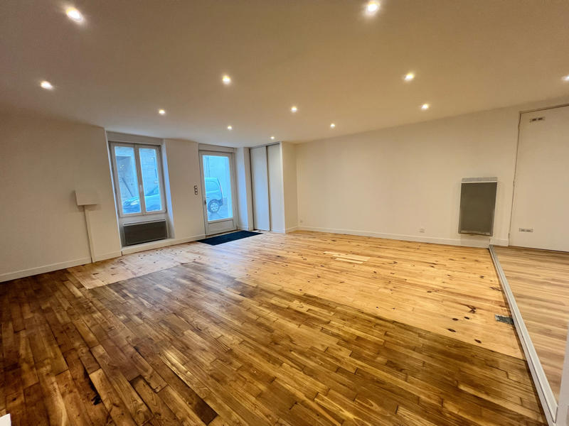 Maison - 90 m² - 3 pièces