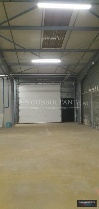 Local d'activité / Entrepôt - 200 m²