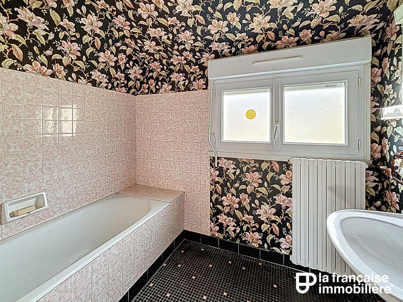 Maison - 170 m² - 7 pièces