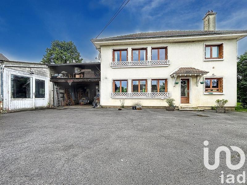 Maison - 194 m² - 11 pièces