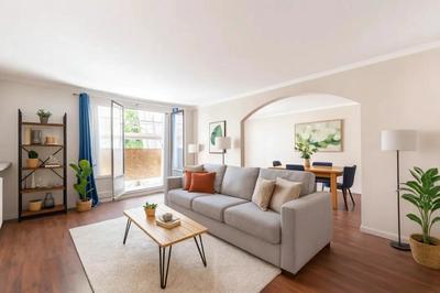 Appartement - 95 m² - 5 pièces