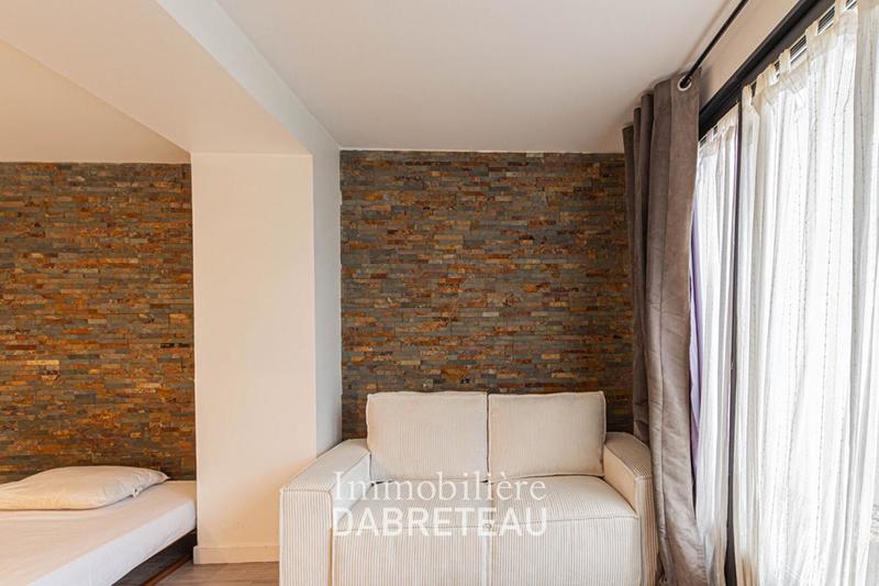 Studio - 26 m² - 1 pièce