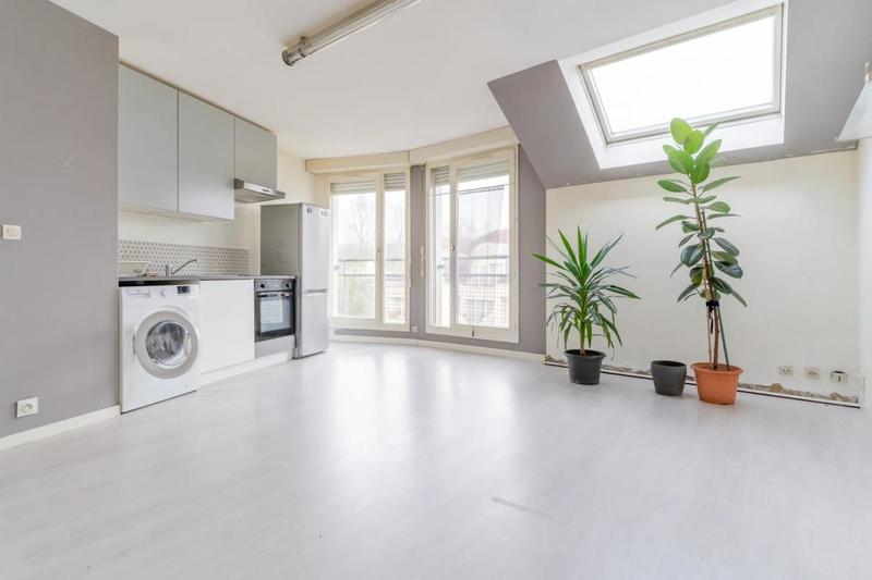 Studio - 36 m² - 1 pièce