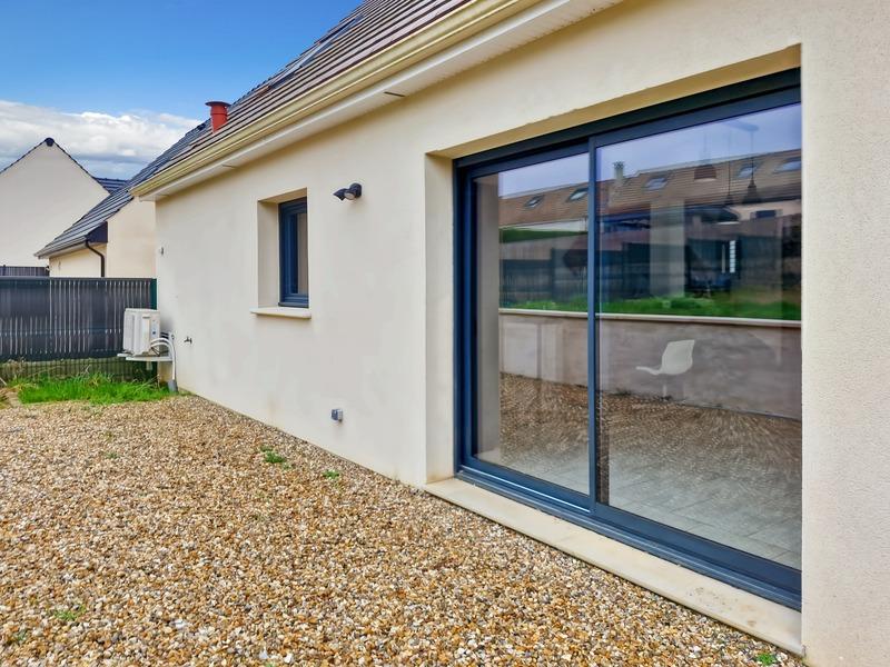 Maison - 97 m² - 4 pièces