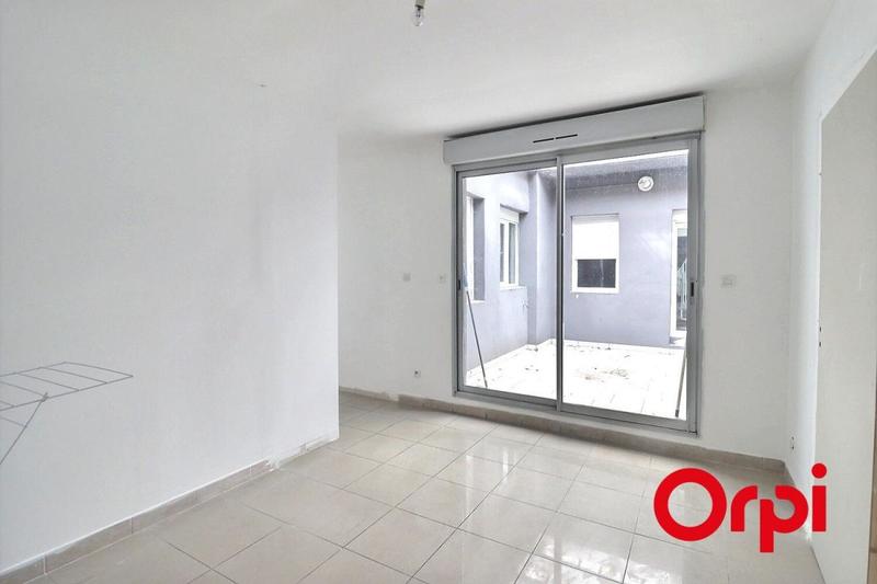 Local commercial - 186 m²