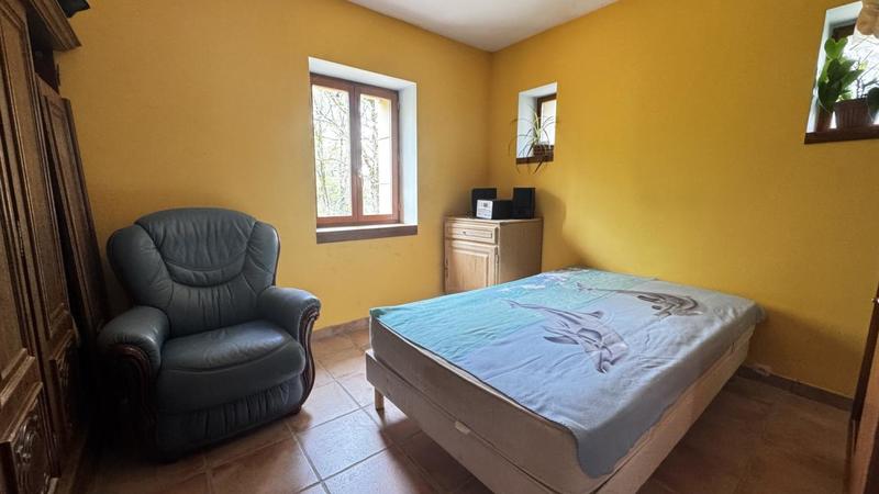 Maison - 228 m² - 7 pièces