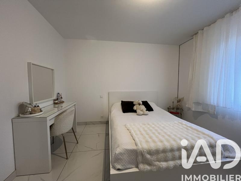 Maison - 121 m² - 4 pièces