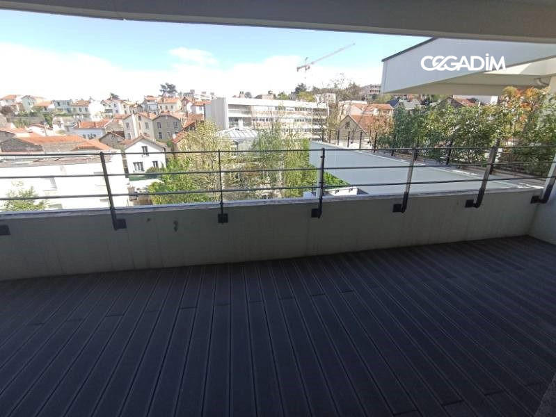 Appartement - 108 m² - 4 pièces