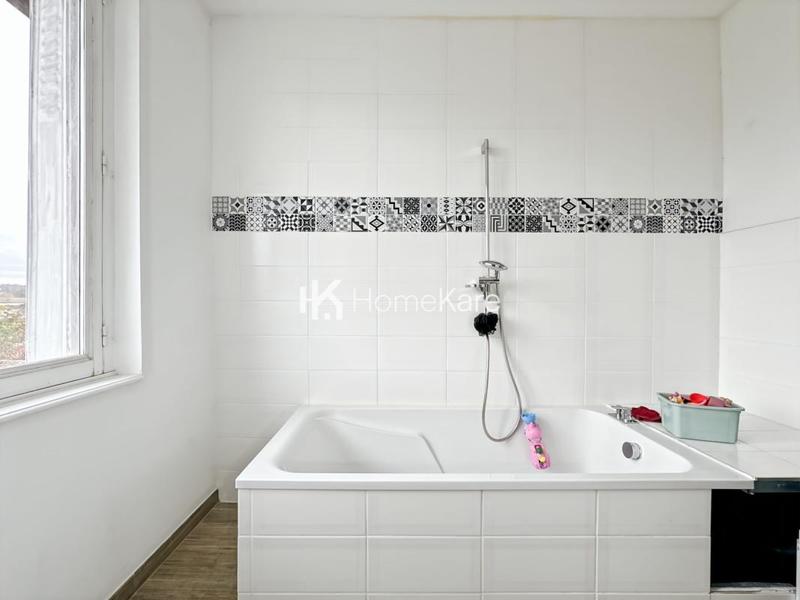 Maison - 130 m² - 4 pièces