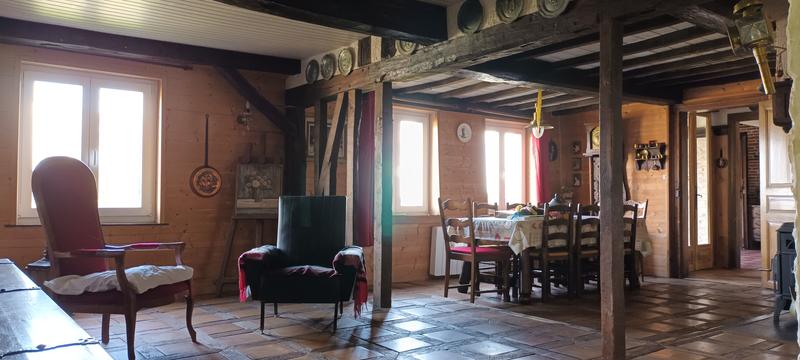 Maison - 140 m² - 5 pièces