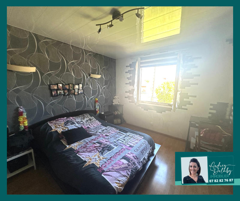 Maison - 93 m² - 5 pièces