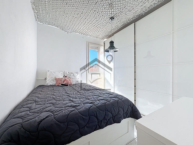 Appartement - 85 m² - 4 pièces