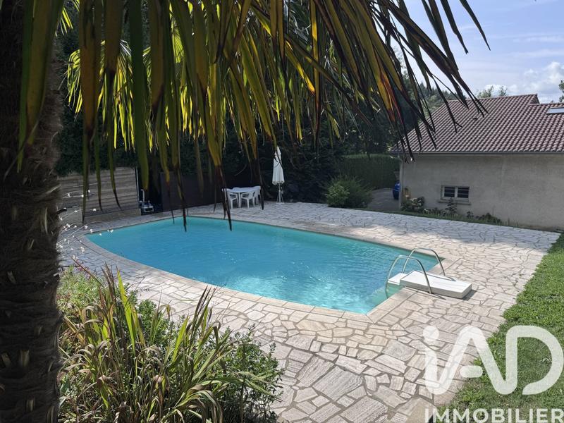 Maison de maîtres - 183 m² - 7 pièces