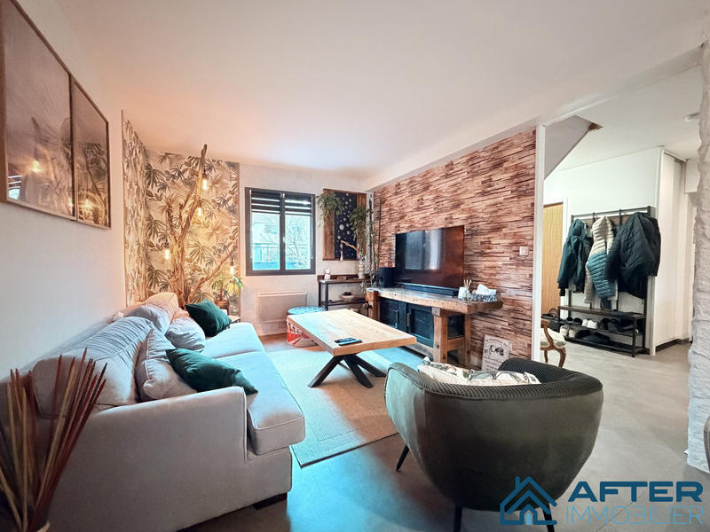 Maison - 122 m² - 7 pièces