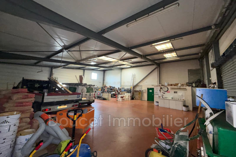 Local commercial - 420 m²