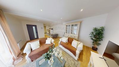 Local commercial - 190 m² - 6 pièces