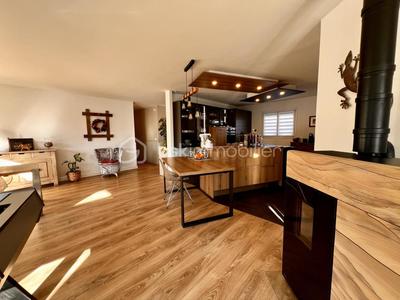 Maison - 152 m² - 7 pièces