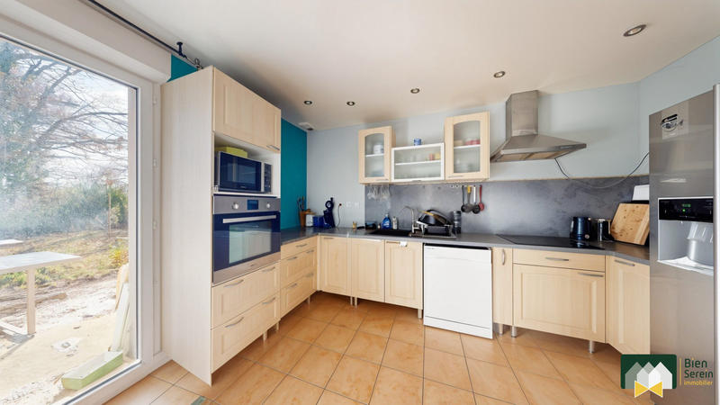 Maison - 100 m² - 5 pièces