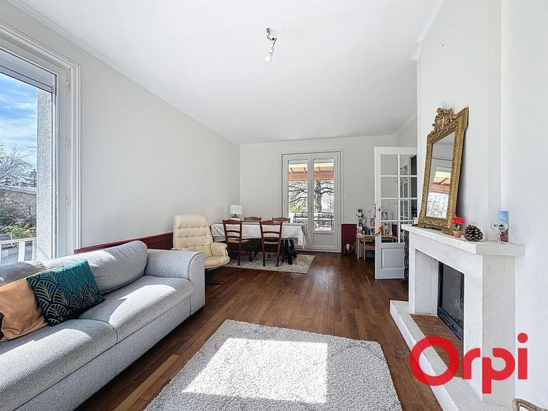 Maison - 189 m² - 7 pièces