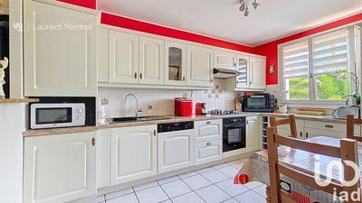 Maison - 92 m² - 5 pièces