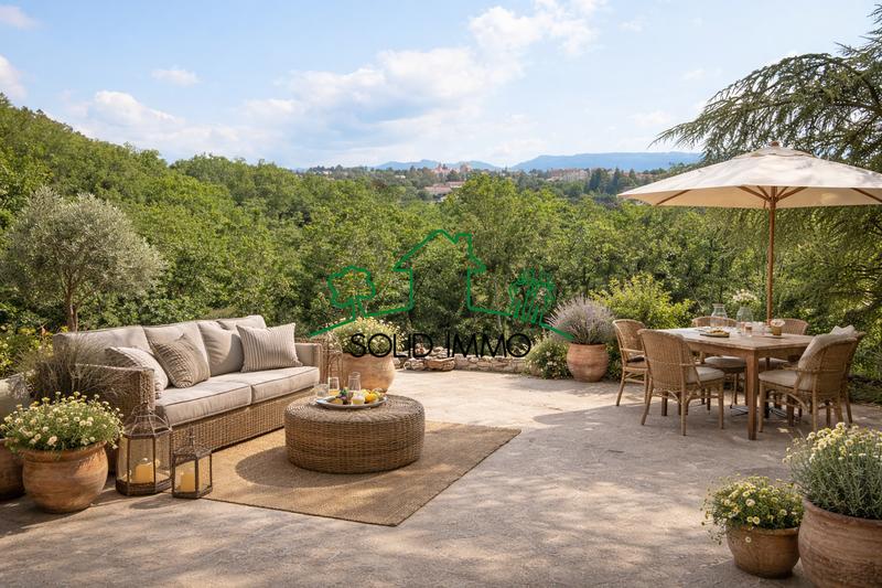 Mas - 150 m² - 14 pièces