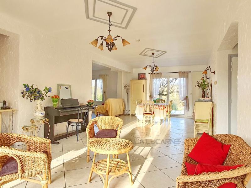 Maison - 355 m² - 14 pièces