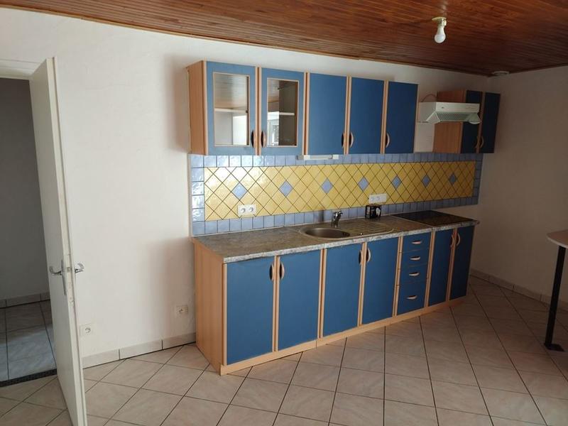 Propriété - 240 m² - 10 pièces