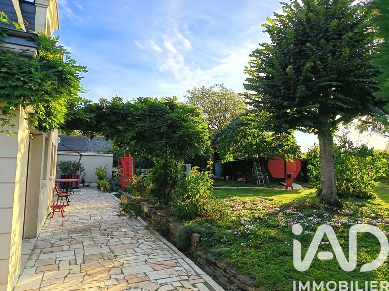 Maison - 260 m² - 5 pièces