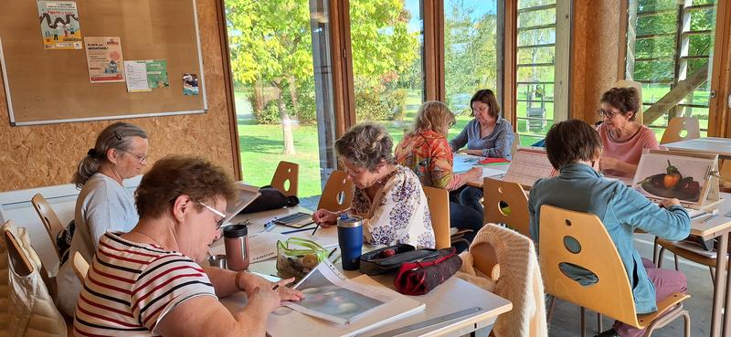 Cours de dessin et aquarelle proposé par l'association Teticap