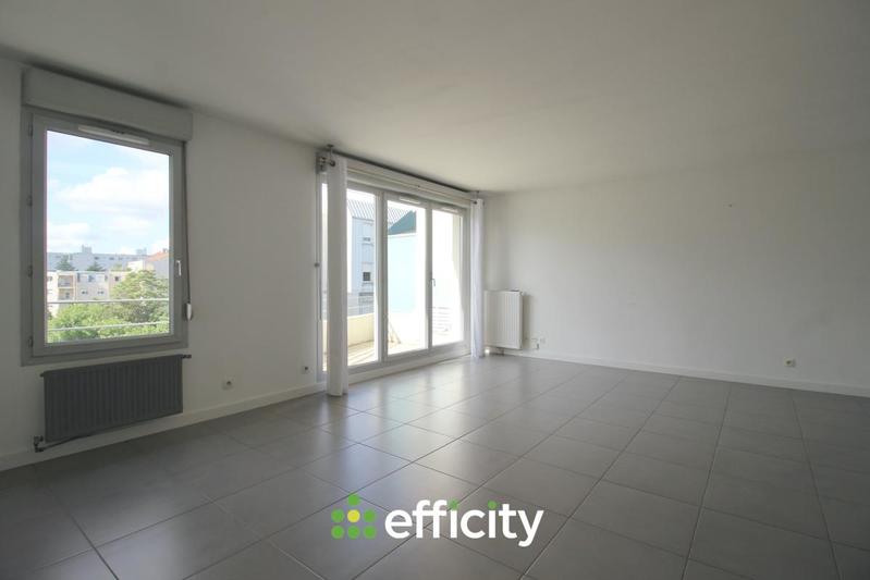 Appartement - 80 m² - 3 pièces