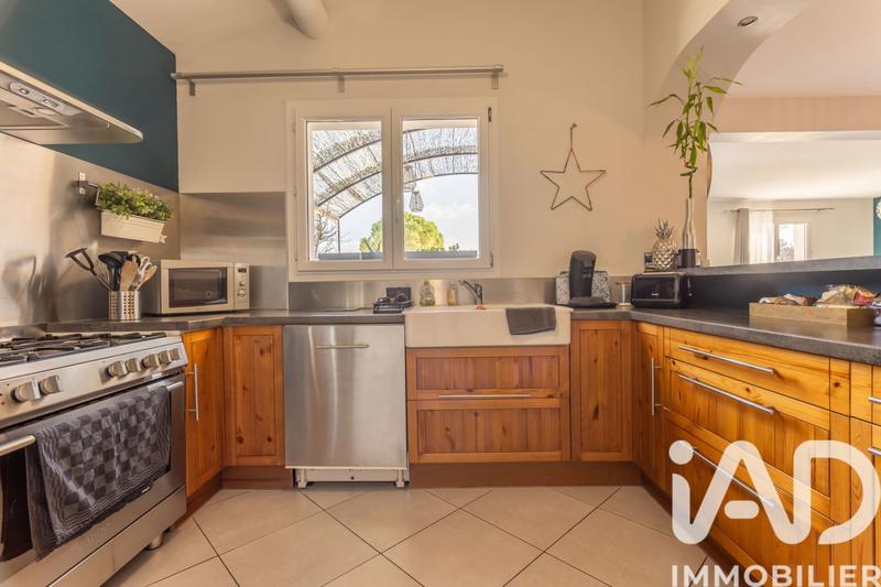 Maison - 110 m² - 6 pièces