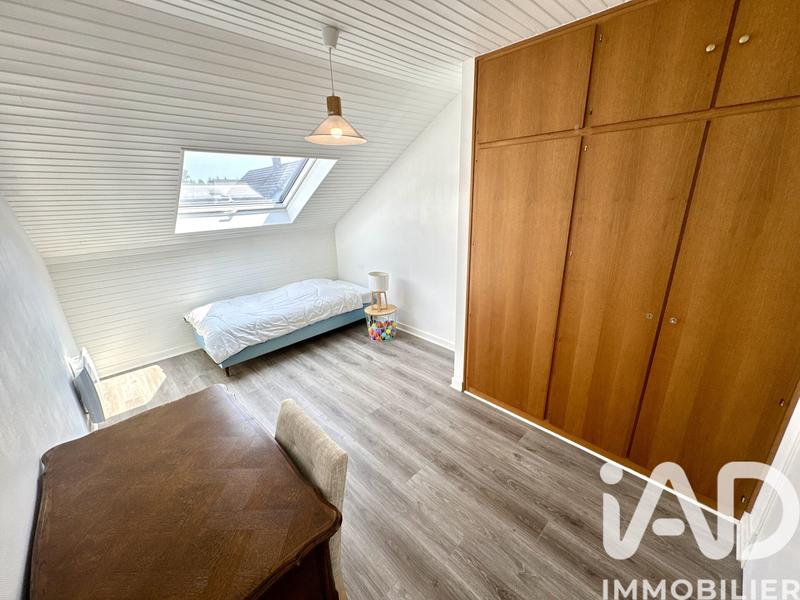 Maison - 201 m² - 7 pièces