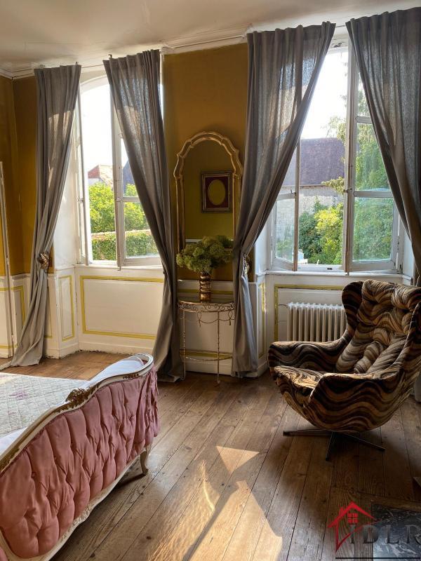 Demeure - 346 m² - 11 pièces