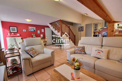 Appartement - 95 m² - 4 pièces