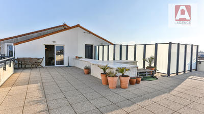 Appartement - 106 m² - 4 pièces