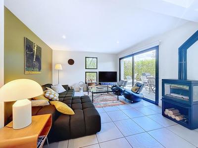 Maison d'architecte - 130 m² - 4 pièces