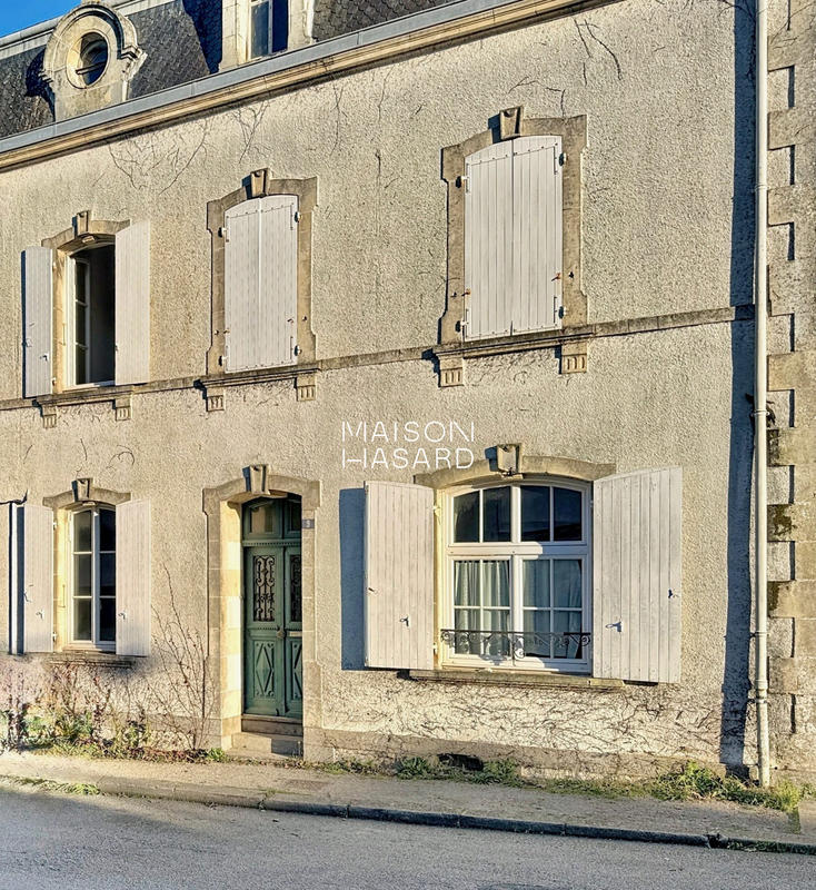 Maison ancienne - 142 m² - 7 pièces