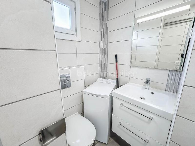 Studio - 14 m² - 1 pièce