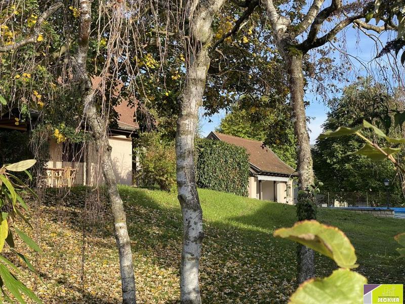 Maison traditionnelle - 192 m² - 6 pièces