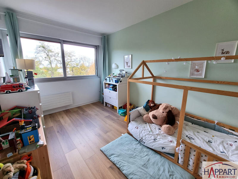 Appartement - 95 m² - 4 pièces